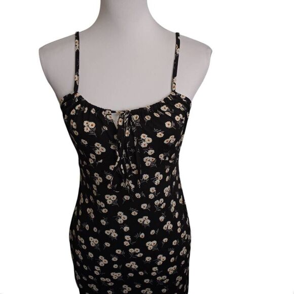BEROZA BLACK & CREAM FLORAL BODYCON MIDI DRESS SZ.M EUC.  WORN ONLY 1X - Picture 5 of 11